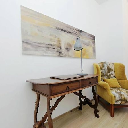 Aventino Contemporary Apartment روما المظهر الخارجي الصورة