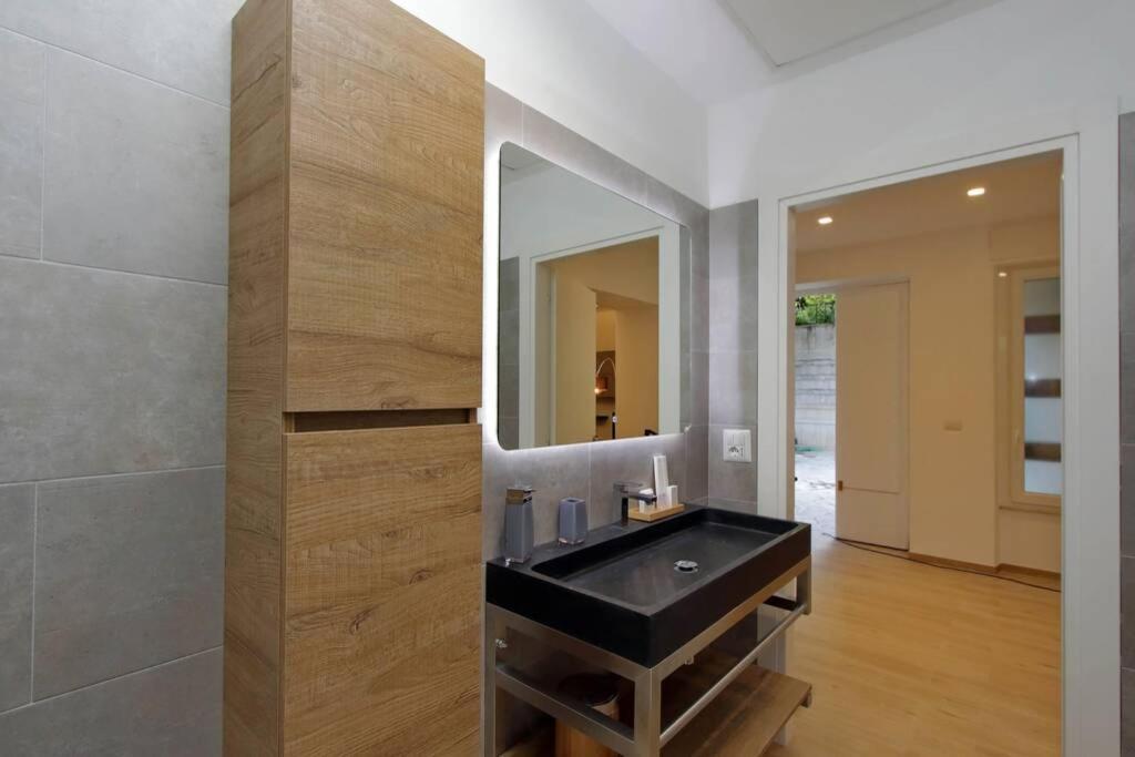 Aventino Contemporary Apartment روما المظهر الخارجي الصورة
