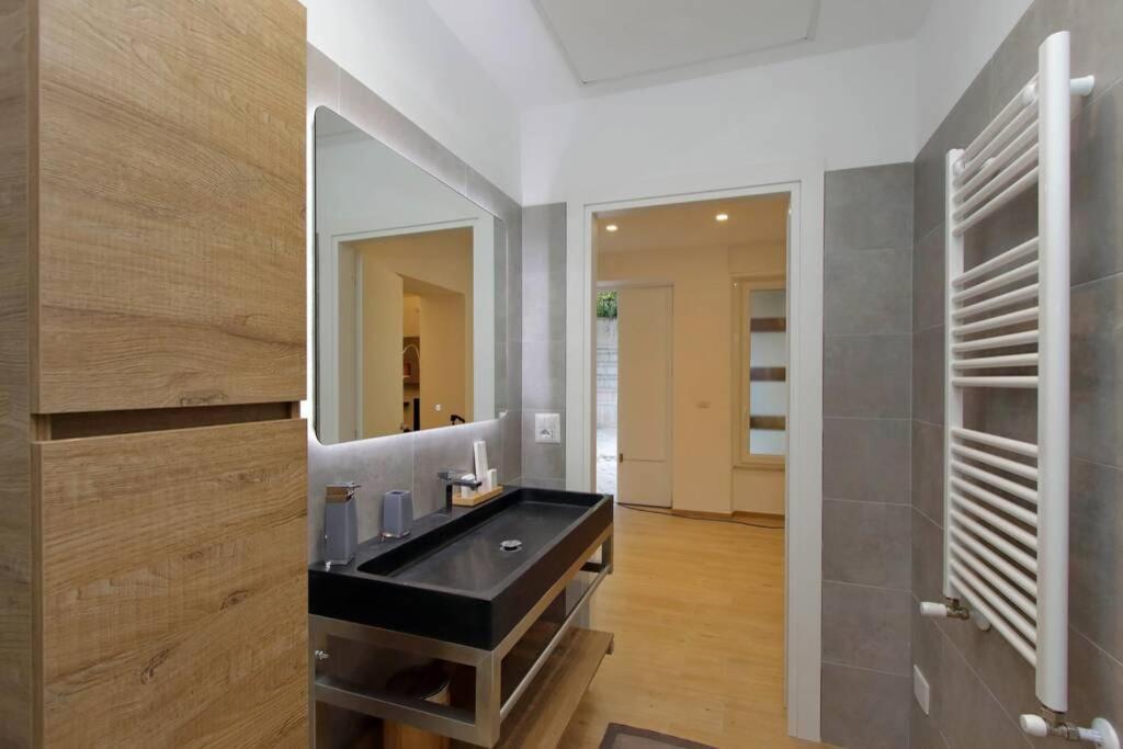 Aventino Contemporary Apartment روما المظهر الخارجي الصورة